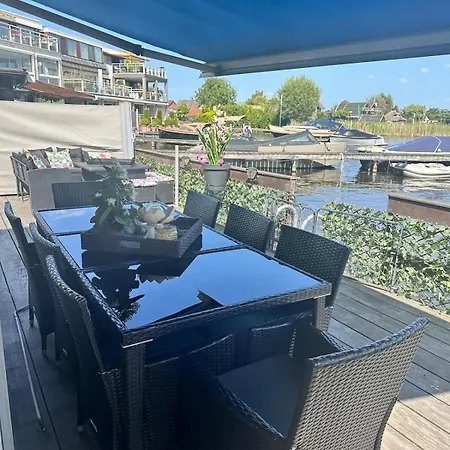 Woonboot De Dobber Loosdrechtse Plassen 4-8 Personen Hotel en barco *
