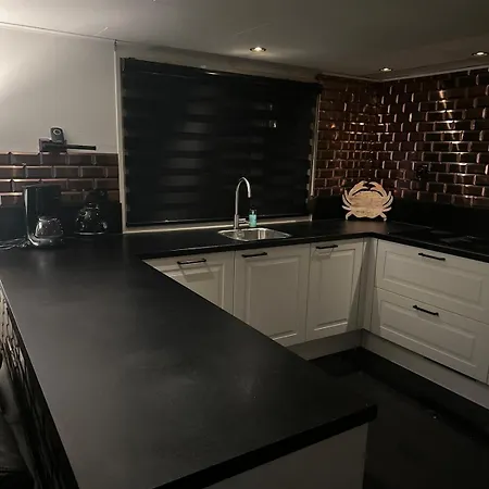 Woonboot De Dobber Loosdrechtse Plassen 4-8 Personen Botel *