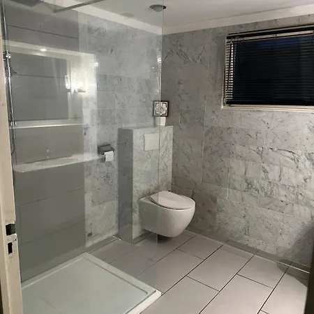 Woonboot De Dobber Loosdrechtse Plassen 6-8 Personen Botel *