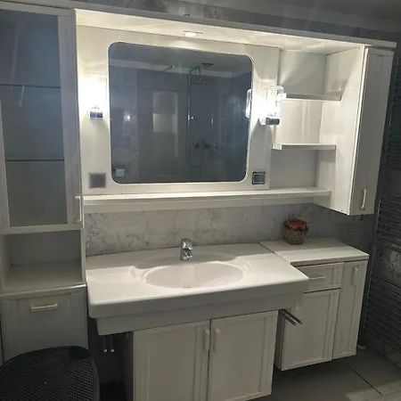 Woonboot De Dobber Loosdrechtse Plassen 6-8 Personen Botel