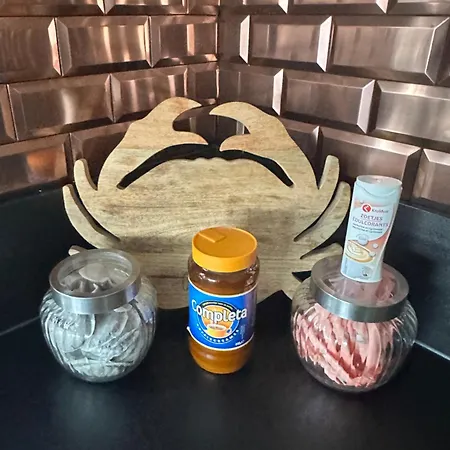 Woonboot De Dobber Loosdrechtse Plassen 4-8 Personen Botel *