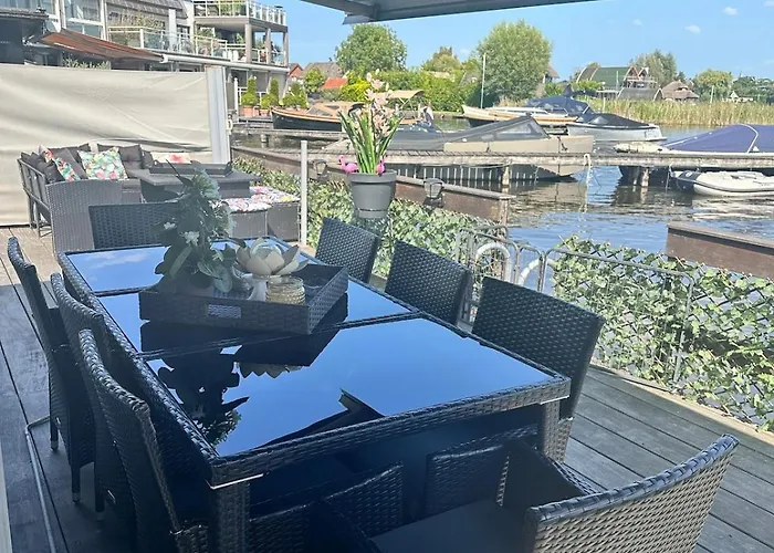 Woonboot De Dobber Loosdrechtse Plassen 4-8 Personen Båthotell *