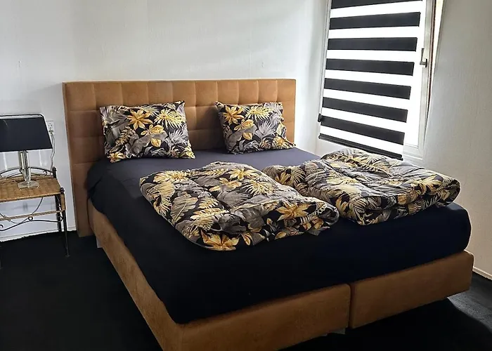 Båthotell Woonboot De Dobber Loosdrechtse Plassen 4-8 Personen Loosdrecht